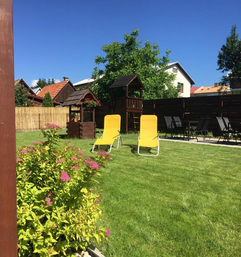 Guest House Fleurs Liptovsky Mikulas Exterior photo