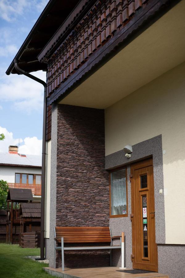 Guest House Fleurs Liptovsky Mikulas Exterior photo