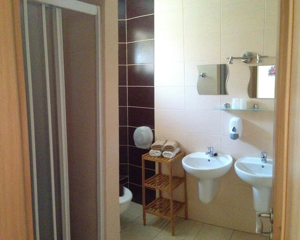 Guest House Fleurs Liptovsky Mikulas Room photo