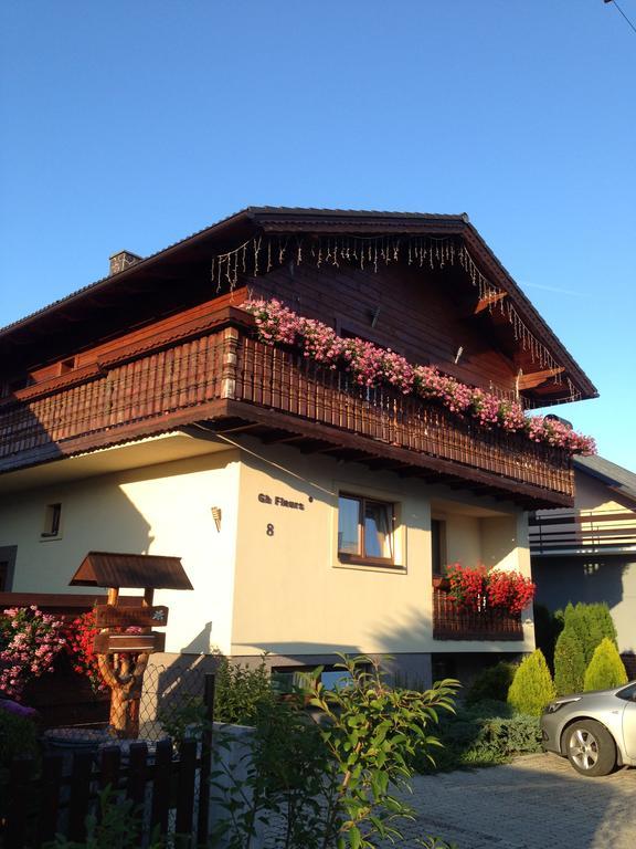 Guest House Fleurs Liptovsky Mikulas Exterior photo