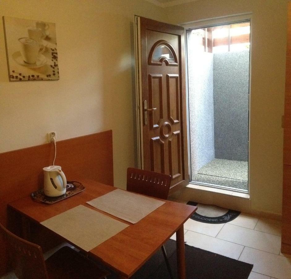 Guest House Fleurs Liptovsky Mikulas Exterior photo